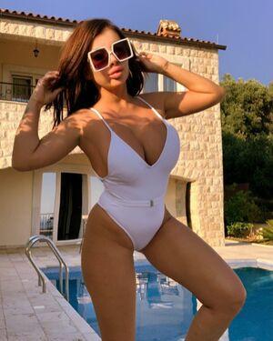 Mirela Lapanovi Nude Leaks Xxx Onlyfans Free Faplux